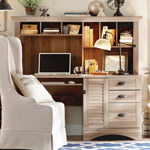 Beachcrest Home™ Pinellas Rectangular Computer Desk with Hutch and